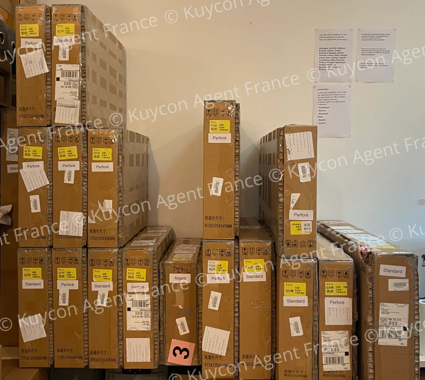 Kuycon monitors in stock in Europe